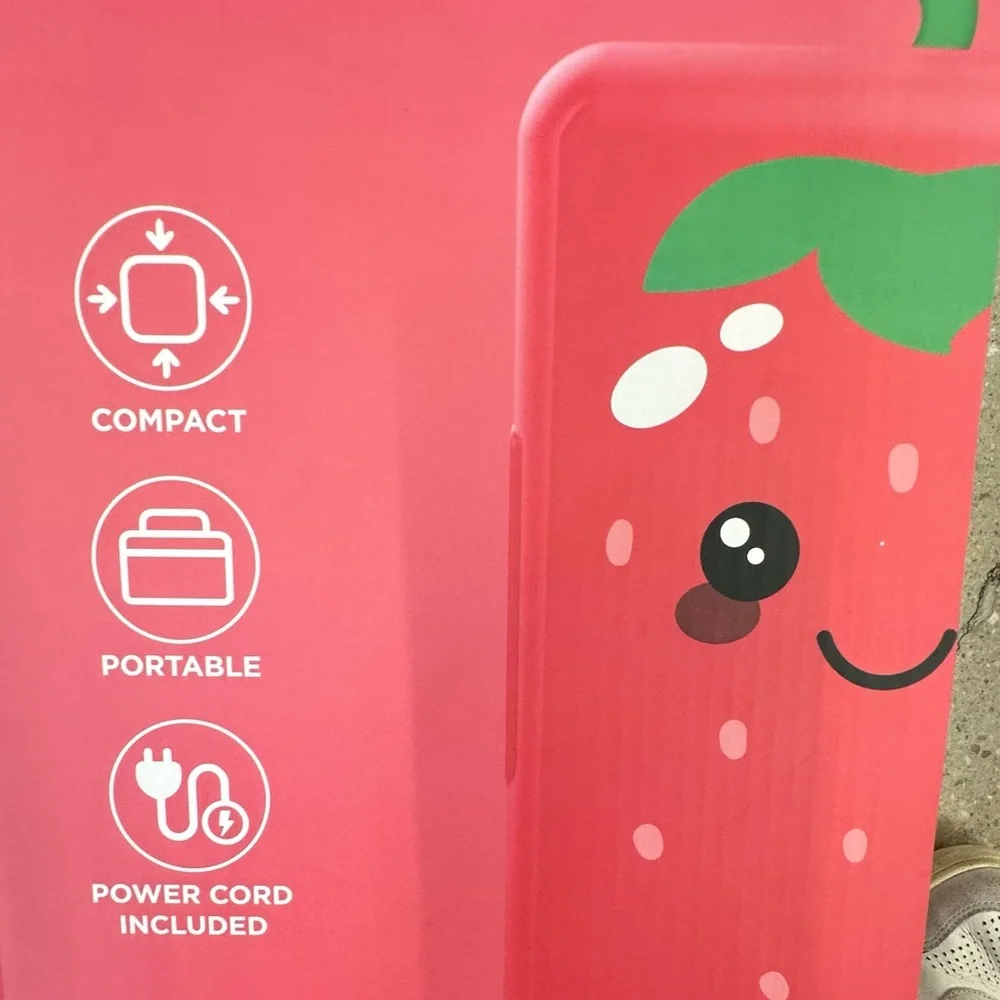 Strawberry Mini Beauty Fridge